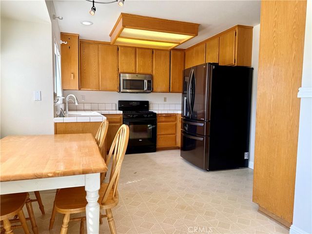 192 Sandbar Court, Paso Robles, CA 93446