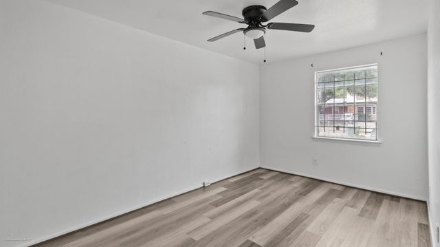 7888 Gallahad Street, Houston, TX 77078