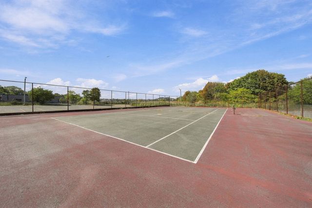 900 Governors Dr 37, Winthrop, MA 02152