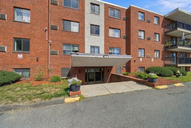 900 Governors Dr 37, Winthrop, MA 02152