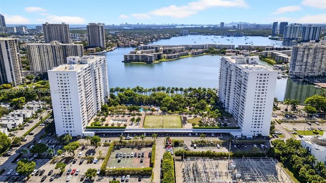 2851 NE 183rd St 605E, Aventura, FL 33160