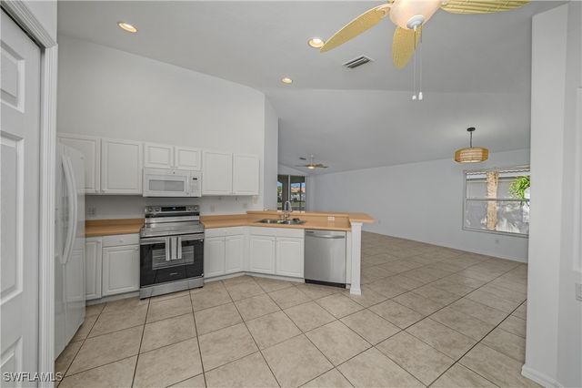 10130 Colonial Country Club BLVD 702, Fort Myers, FL 33913