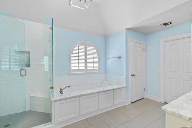 106 Sleepy Elm, San Antonio, TX 78209