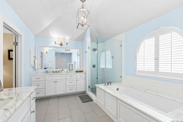 106 Sleepy Elm, San Antonio, TX 78209