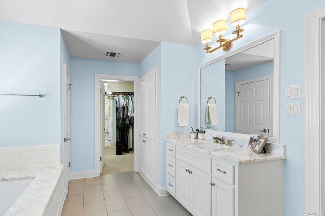 106 Sleepy Elm, San Antonio, TX 78209