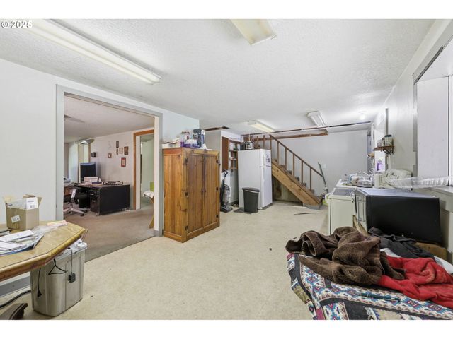 31287 NEW KIRK Rd, Scappoose, OR 97056