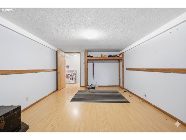 31287 NEW KIRK Rd, Scappoose, OR 97056