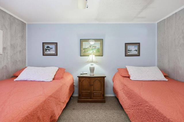 208 4th Ave. N, North Myrtle Beach, SC 29582