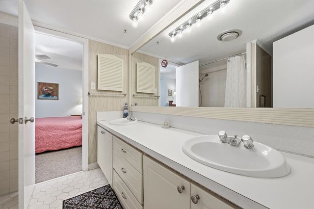 208 4th Ave. N, North Myrtle Beach, SC 29582