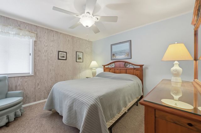 208 4th Ave. N, North Myrtle Beach, SC 29582