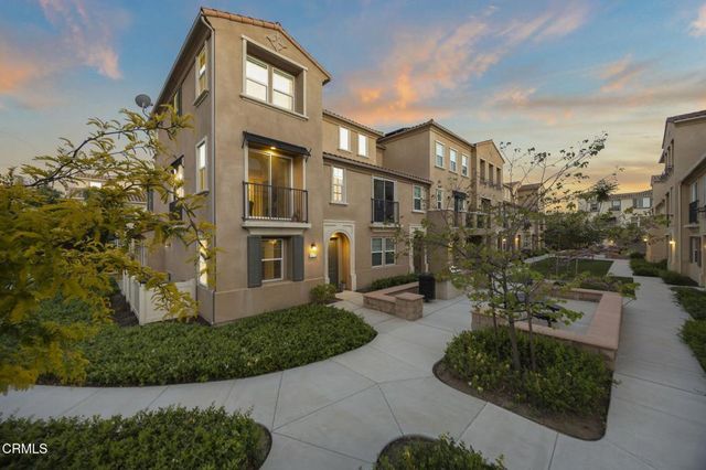 5075 Manzano Street, Camarillo, CA 93012
