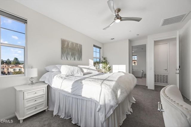 5075 Manzano Street, Camarillo, CA 93012