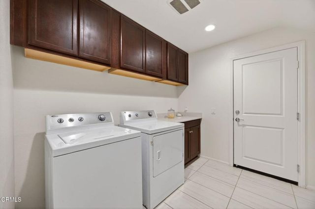 5075 Manzano Street, Camarillo, CA 93012