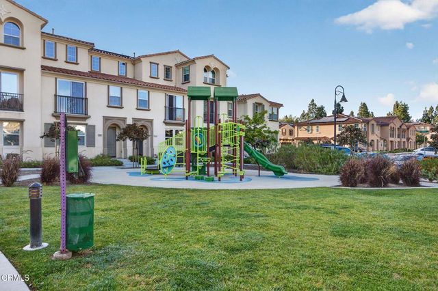 5075 Manzano Street, Camarillo, CA 93012