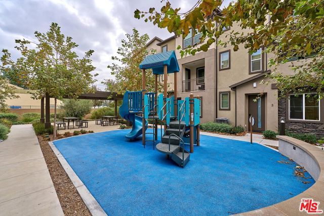 11737 Florence Avenue 6, Santa Fe Springs, CA 90670