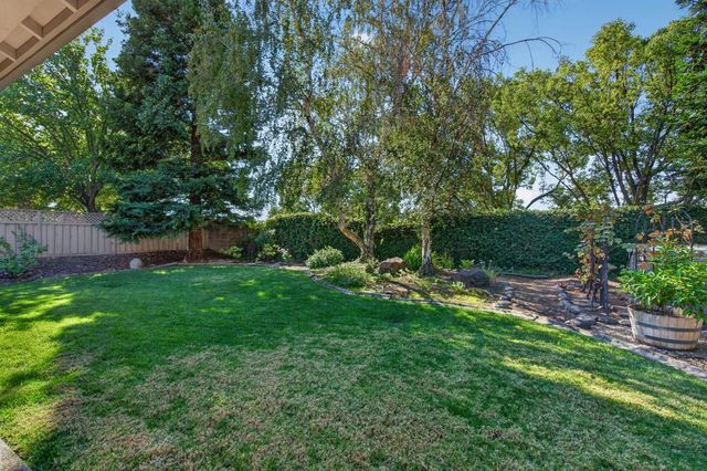 2621 Woodacre Ln, Lincoln, CA 95648