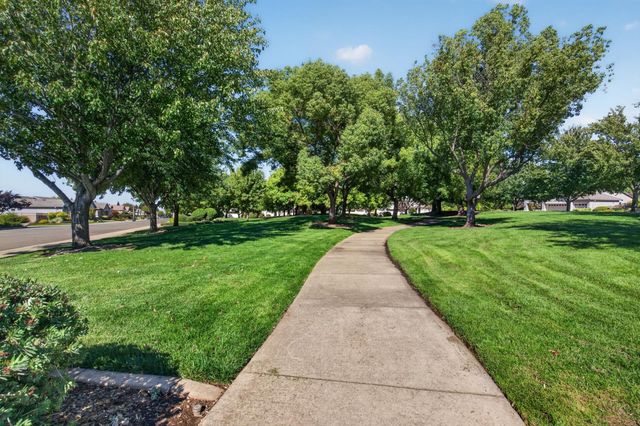 2621 Woodacre Ln, Lincoln, CA 95648