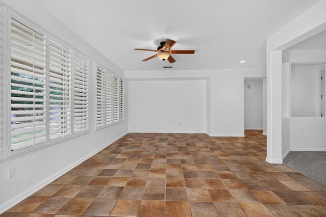 2621 Woodacre Ln, Lincoln, CA 95648