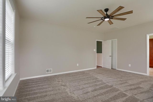 15621 CAMDEN DRIVE N, Greencastle, PA 17225