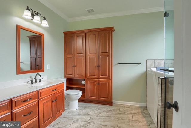 15621 CAMDEN DRIVE N, Greencastle, PA 17225