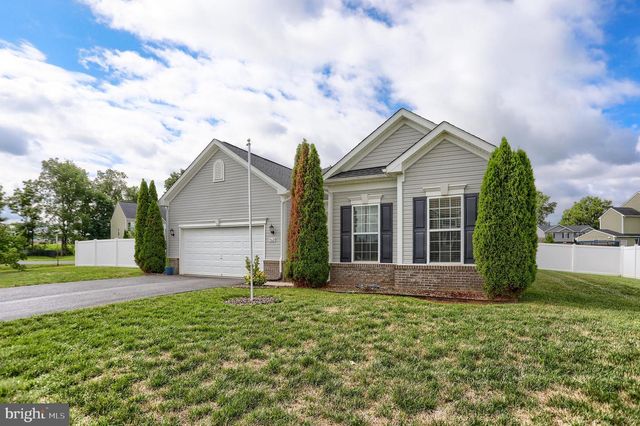 15621 CAMDEN DRIVE N, Greencastle, PA 17225