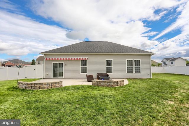 15621 CAMDEN DRIVE N, Greencastle, PA 17225
