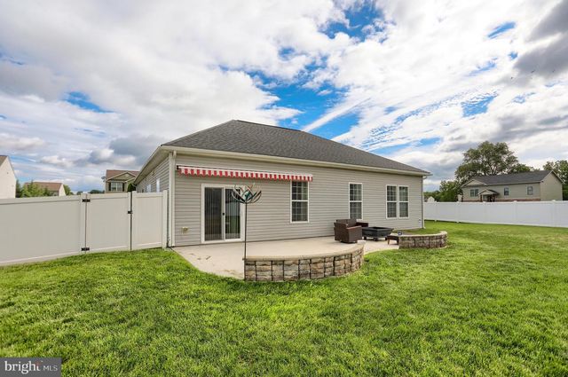 15621 CAMDEN DRIVE N, Greencastle, PA 17225