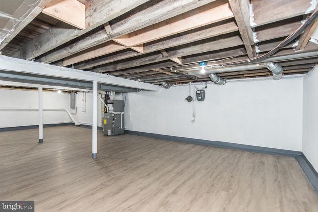 17 KENDALL BLVD, Oaklyn, NJ 08107