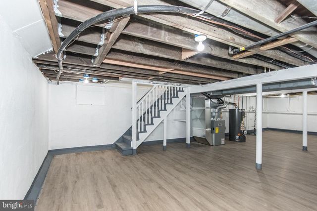 17 KENDALL BLVD, Oaklyn, NJ 08107