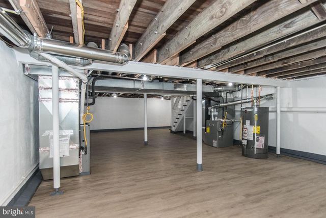 17 KENDALL BLVD, Oaklyn, NJ 08107