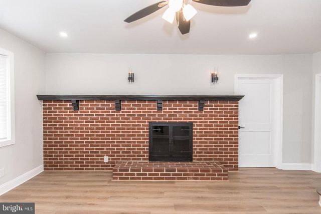 17 KENDALL BLVD, Oaklyn, NJ 08107