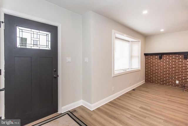 17 KENDALL BLVD, Oaklyn, NJ 08107