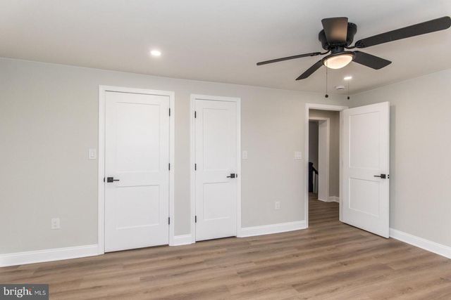 17 KENDALL BLVD, Oaklyn, NJ 08107