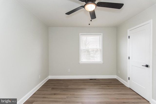 17 KENDALL BLVD, Oaklyn, NJ 08107