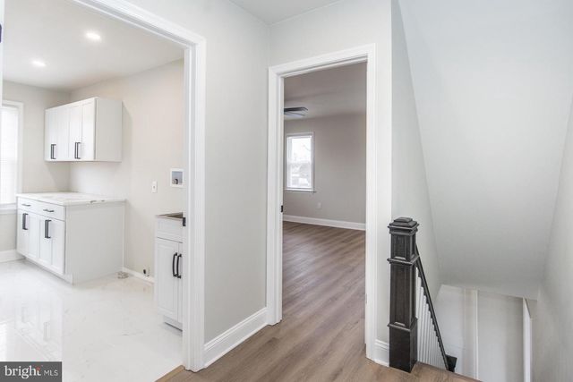 17 KENDALL BLVD, Oaklyn, NJ 08107