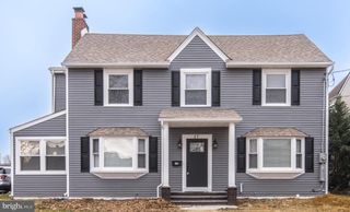 17 KENDALL BLVD, Oaklyn, NJ 08107