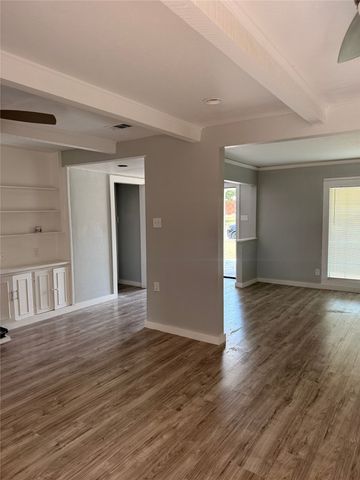 1120 Misty Glen Lane, Dallas, TX 75232