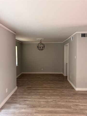 1120 Misty Glen Lane, Dallas, TX 75232