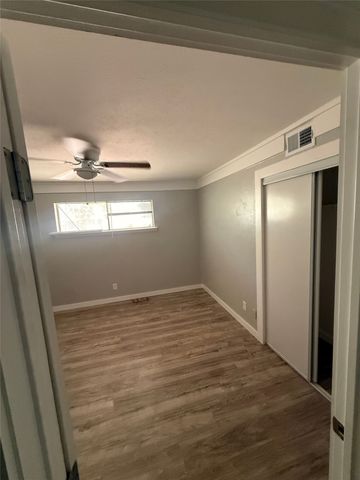 1120 Misty Glen Lane, Dallas, TX 75232