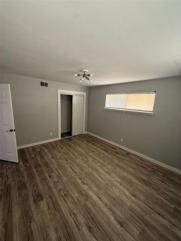 1120 Misty Glen Lane, Dallas, TX 75232