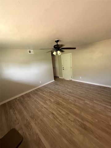 1120 Misty Glen Lane, Dallas, TX 75232