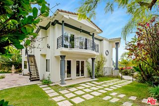 2997 Beverly Glen Circle, Los Angeles, CA 90077