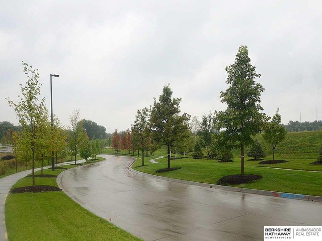 12714 Woolworth Avenue, Omaha, NE 68144