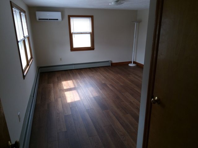 121 King Philip Rd, Worcester, MA 01606