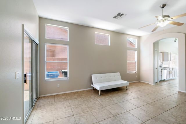 6610 E UNIVERSITY Drive 163, Mesa, AZ 85205