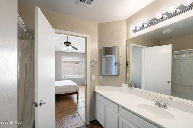 6610 E UNIVERSITY Drive 163, Mesa, AZ 85205