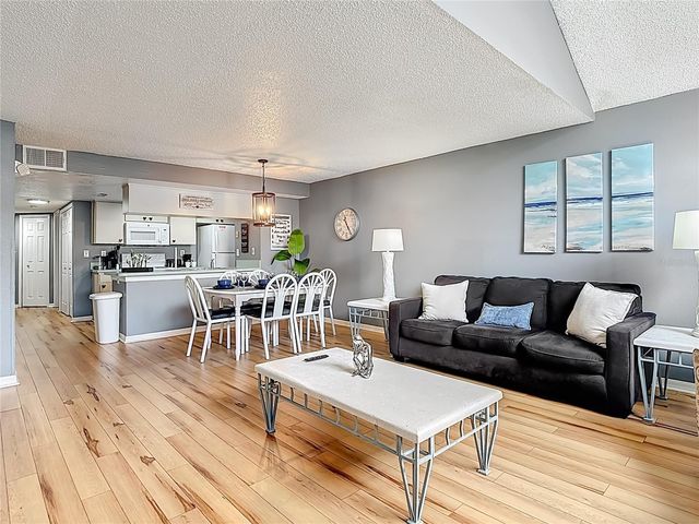 2753 N POINCIANA BOULEVARD 37, Kissimmee, FL 34746