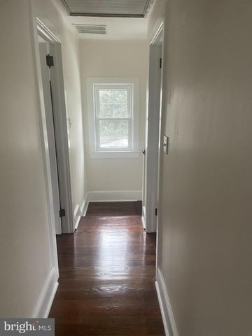 40 SCOTT AVE, Princeton Junction, NJ 08550