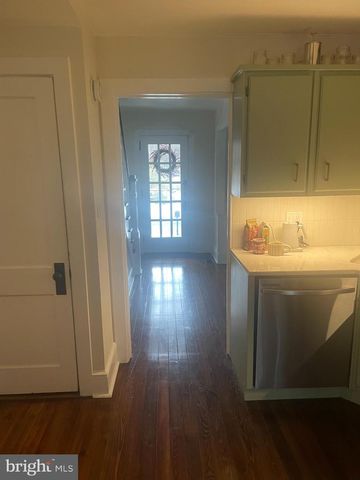 40 SCOTT AVE, Princeton Junction, NJ 08550