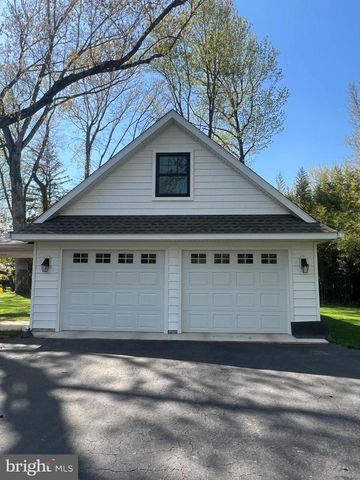40 SCOTT AVE, Princeton Junction, NJ 08550